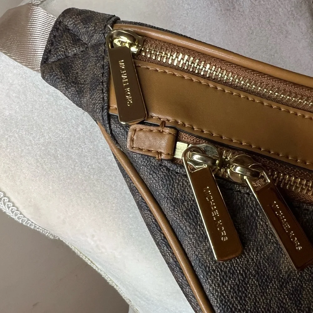 Michael Kors Kenly Medium Waist Pack Crossbody Signature Brown